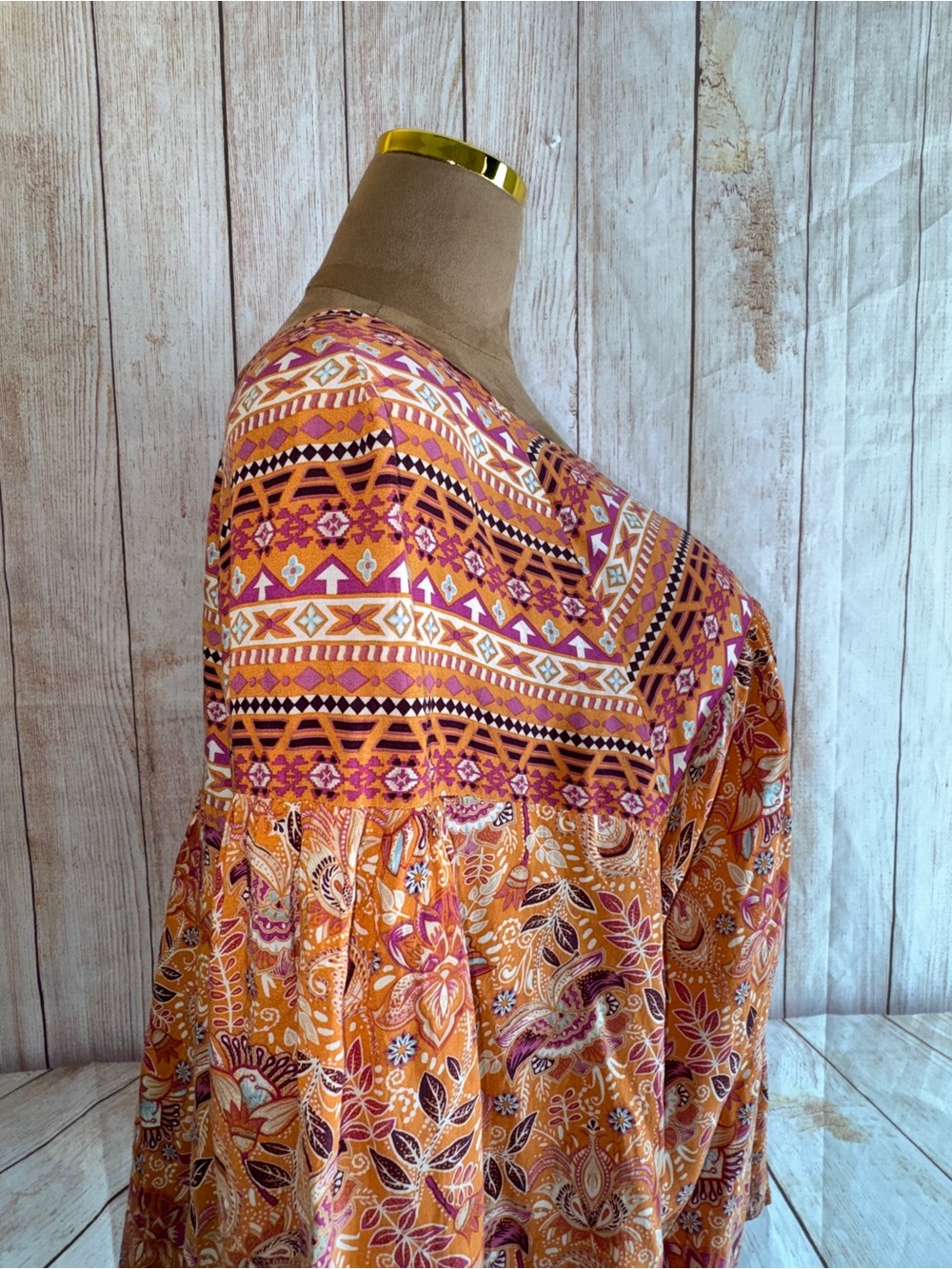 Cato Orange Paisley Peasant Tunic, Boho floral, loose fit, Sz 26/28 or 4X - Picture 6 of 14